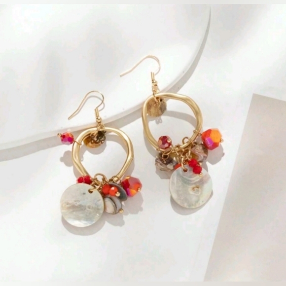 Multi Bead Cluster Matte Gold Tone Earrings - Picture 1 of 1